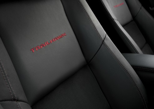 Introducing the 2013 Jeep® Grand Cherokee Trailhawk