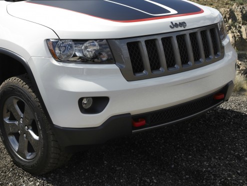 Introducing the 2013 Jeep® Grand Cherokee Trailhawk