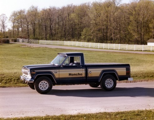 Jeep® Heritage | 1976–1983 Jeep J-10 Honcho