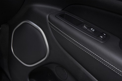 Powerful, Luxurious and Muscular | 2014 Jeep® Grand Cherokee SRT