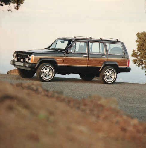 Jeep® Heritage | 1984-1990 Jeep Wagoneer Limited (XJ)